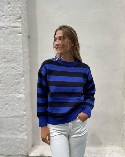 Pull bleu - AMBRE